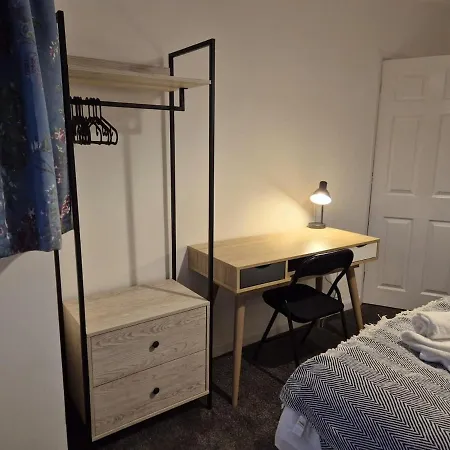 Mortimer House By Cliftonvalley *