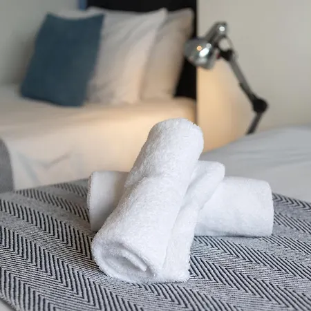 Mortimer House By Cliftonvalley Holiday home *
