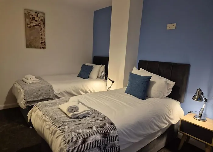 Mortimer House By Cliftonvalley Holiday home