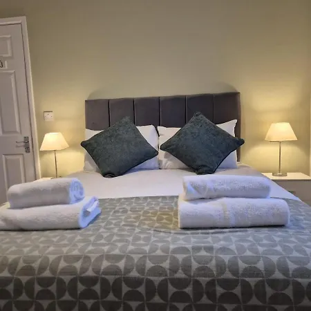 Mortimer House By Cliftonvalley Hébergement de vacances *