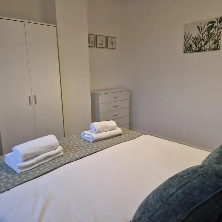 Mortimer House By Cliftonvalley 度假居 *